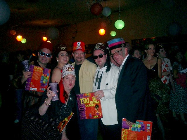 The Thrill surrounded by fellow Fezheads, Mondo Lounge 10/16/04