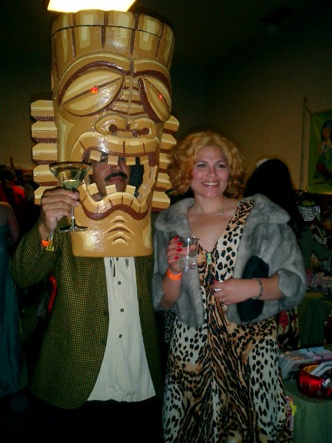 The Tiki Goddess meets the Tiki Man, Mondo Lounge, Hollywood, 10/16/04